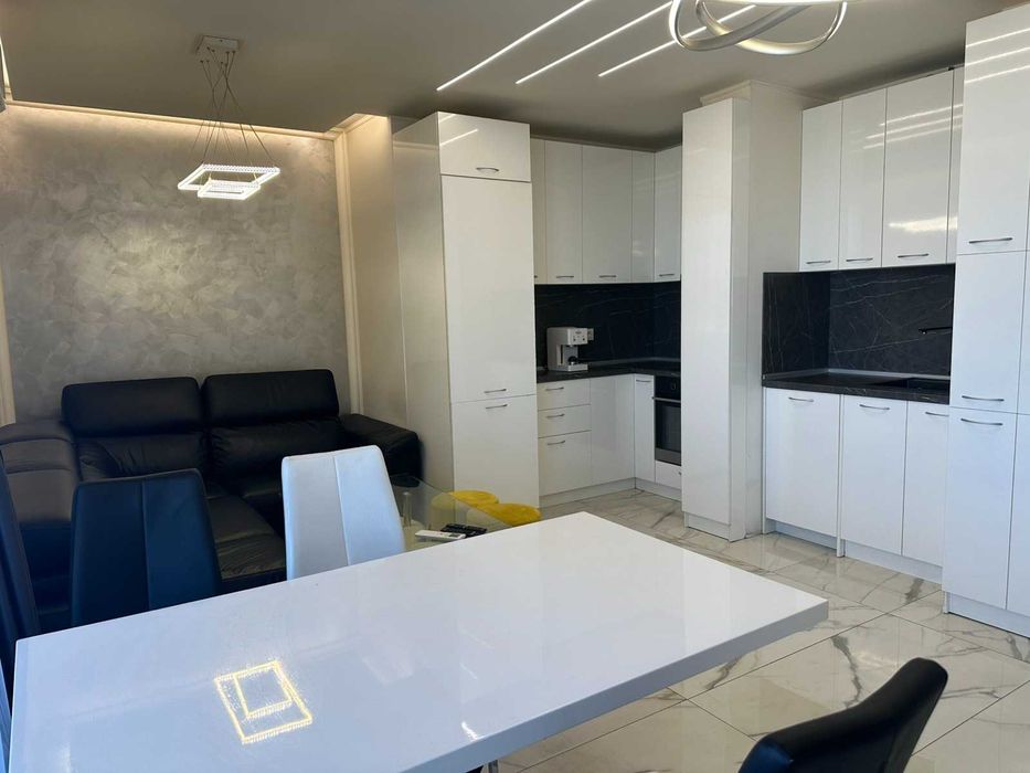 Продава се Двустаен апартамент в София, Люлин 2 - 104 кв.м за 1823 €/кв.м - Снимка #1