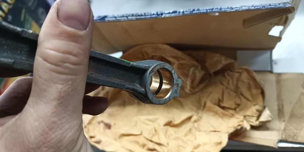 Шатун ЗМЗ 406 1шт