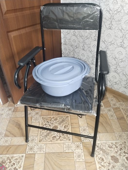 Продам туалетный стул