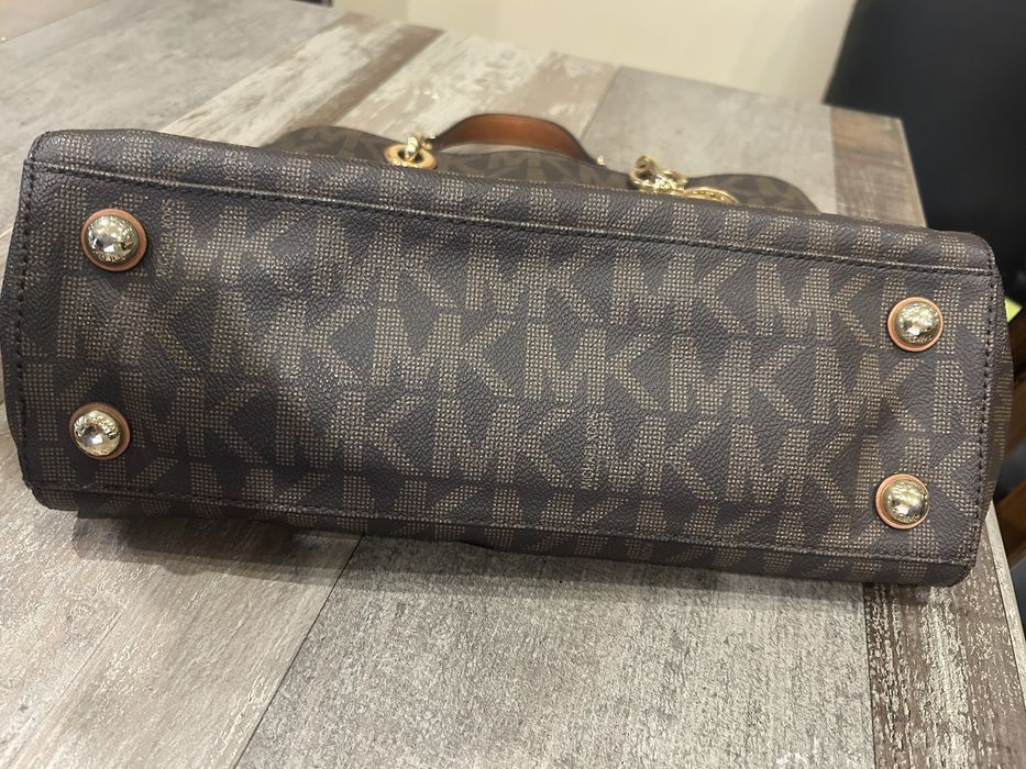 Чантu MK кафява голяма и черна малка