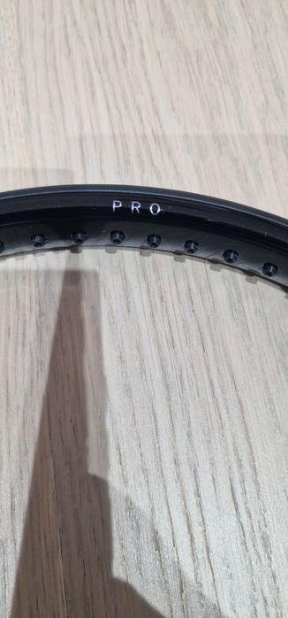 Vând racheta Head Gravity Pro 2025 Nouă