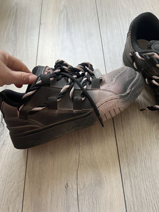 Кроссовки подростковые