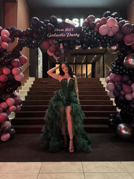 Бална рокля, правена по поръчка