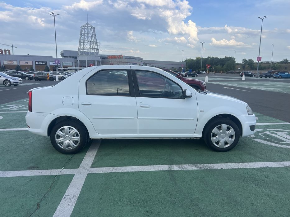DACIA Logan 2012 — imagine 5