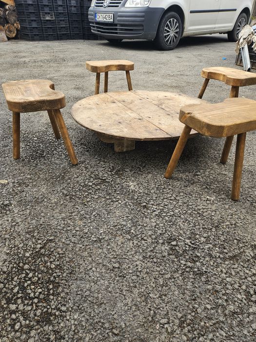 Маса софра синия паралия трикраки столчета