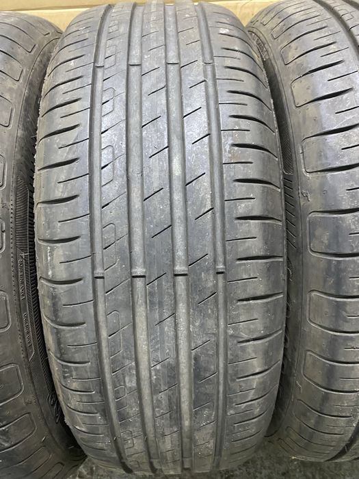 Anvelope vara 205/55R16 Goodyear EfficientGrip Performance 91V AO