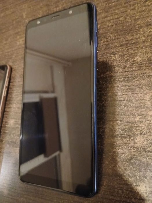 De vânzare telefon Samsung A7