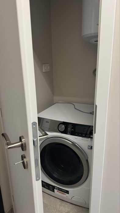 Дава се под наем Двустаен апартамент в Стара Загора, Център - 65 кв.м за 408 € - Снимка #9