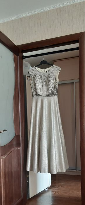 Вечернее красивое платье