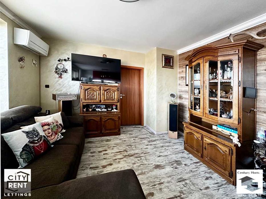 Дава се под наем Двустаен апартамент в Велико Търново, Колю Фичето - 100 кв.м за 440 € - Снимка #3