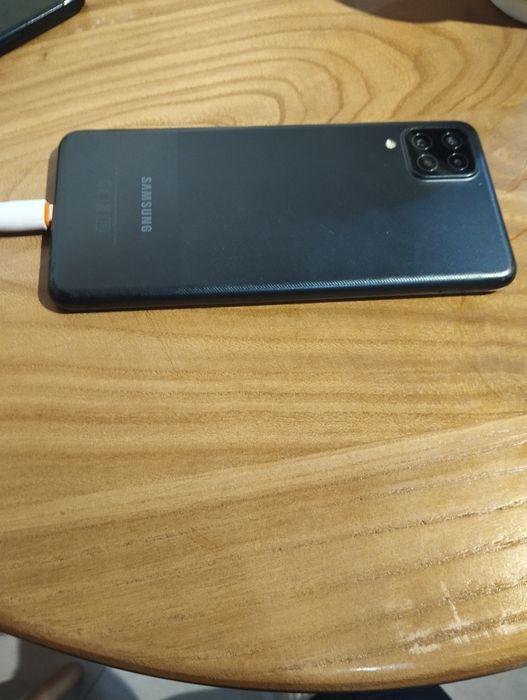 Samsung a12   32