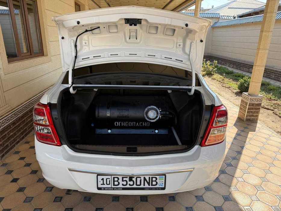 Cobalt 2025 style srochna sotiladi