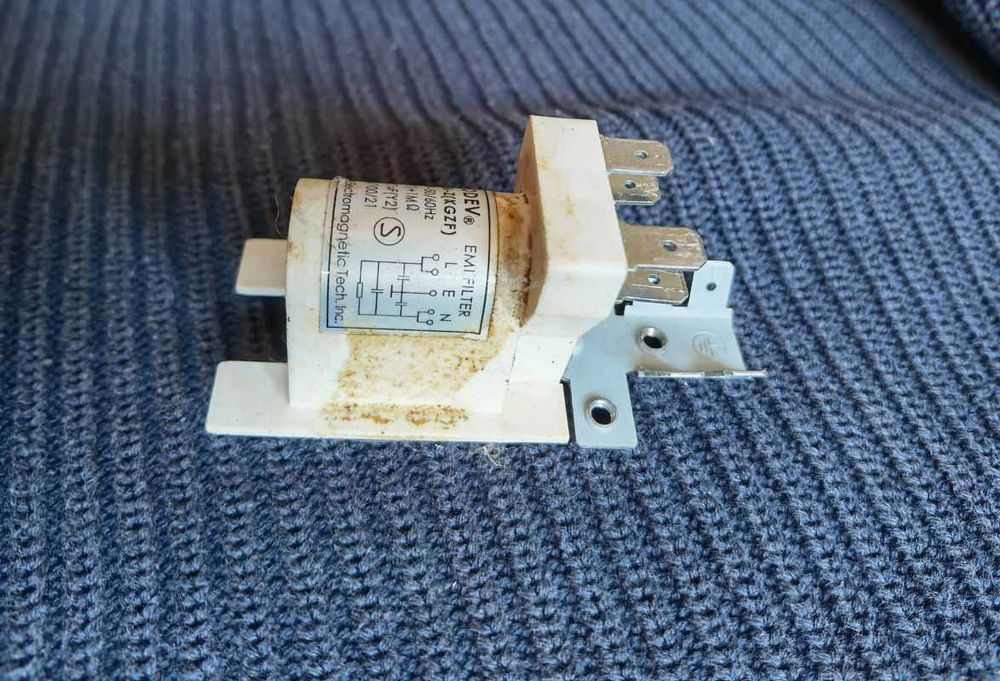 Продавам части за съдомиялна Beko