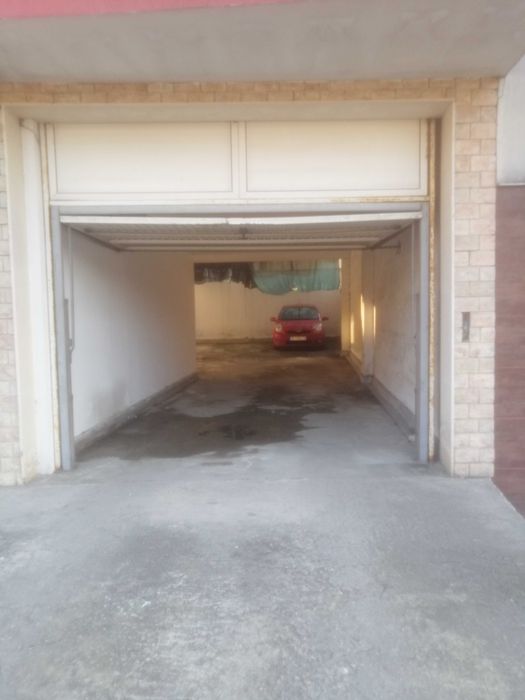 Паркомясто под наем