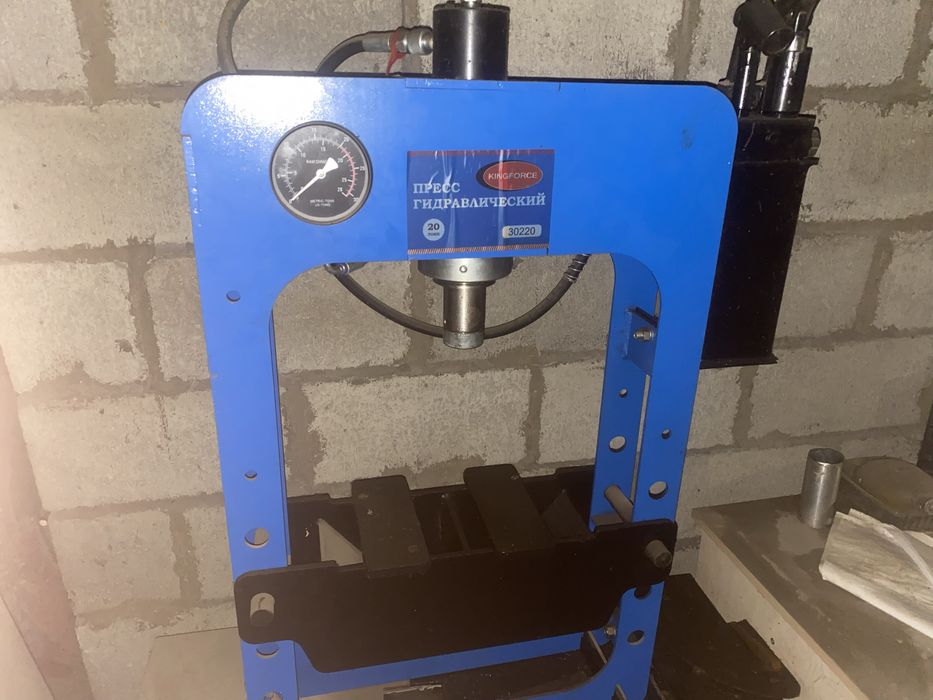 Гидравлический пресс 20 тонн KINGFORCE