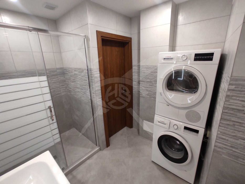 Продава се Двустаен апартамент в Пловдив, Кючук Париж - 70 кв.м за 2858 €/кв.м - Снимка #12