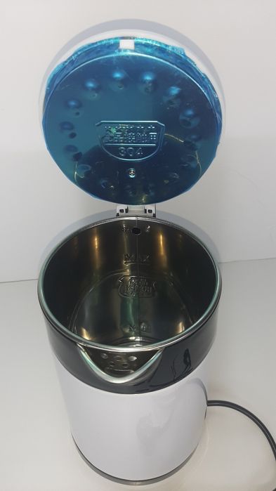 Электро чайник 1.8л