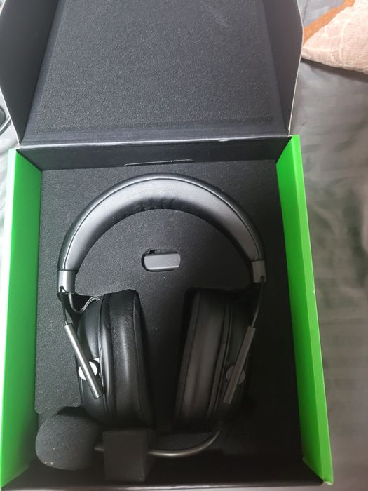 Razer BlackShark v2 Hyperspeed(defect descriere)
