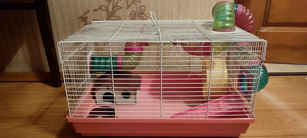 Продается клетка для хомяка
