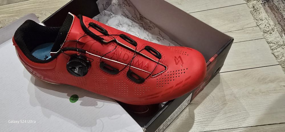 Нови шосейни обувки Spiuk aladama