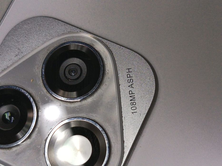 Хонор 400 лайт тут 2 ТЕЛЕФОНА