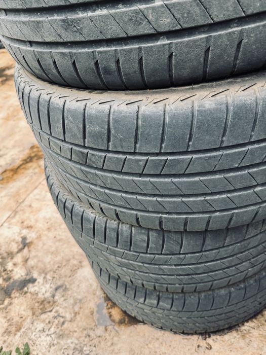 Шины R-18 продам