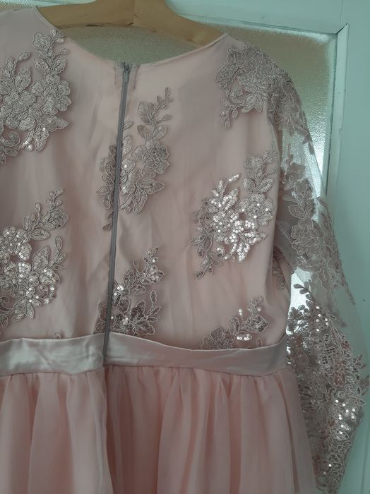 Rochie roz dantela cu paiete pt banchet