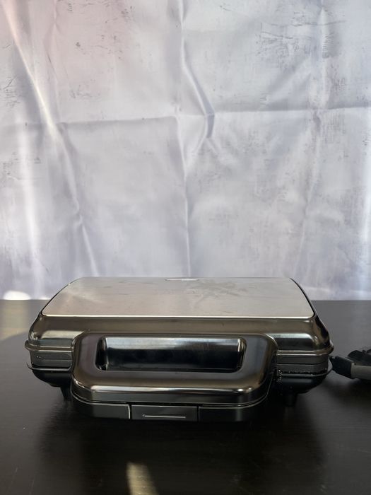 Гофретник Tristar waffle fries - като нов