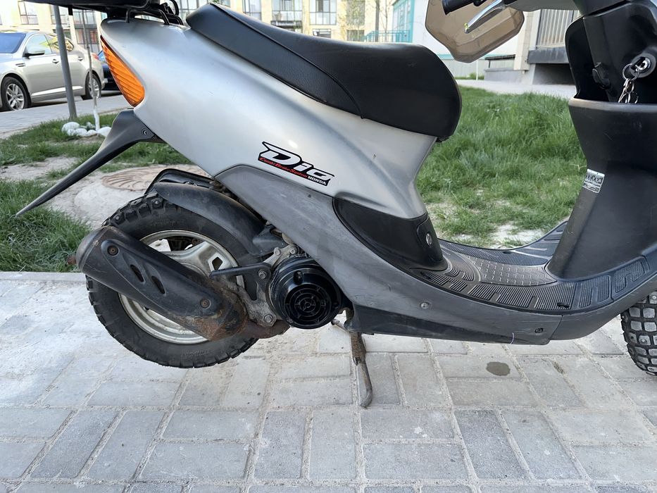 Продам мопед Хонда дио аф 35