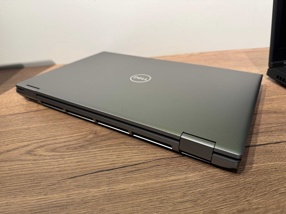 Laptop Dell Precision 7780 17.3" i9-13950HX 64GB Ram RTX 5000 16GB 2TB
