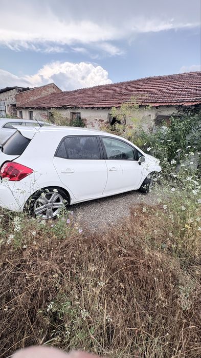 Toyota ayris  2.2   .177  2010g