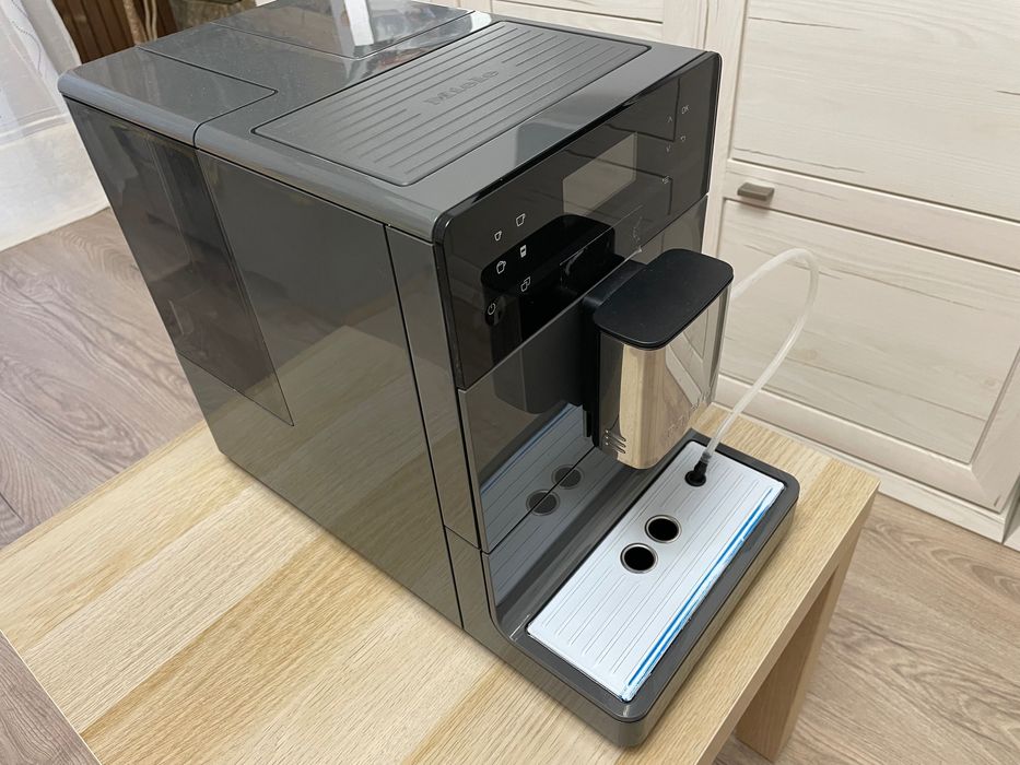 Кафемашина Miele CM5315