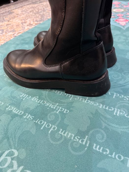 Стильные ботинки Zara