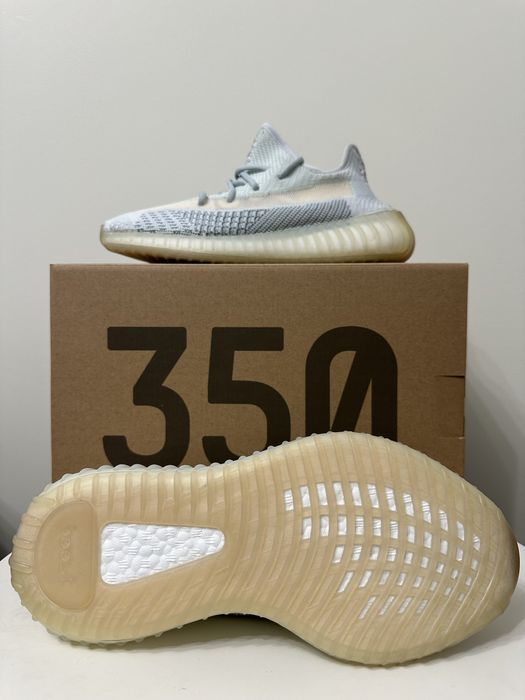 Yeezy 350 Boost - Cloud White (non-reflective)