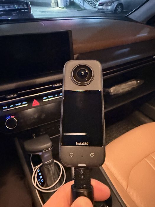 Insta 360 X3 экшен камера селфи палка