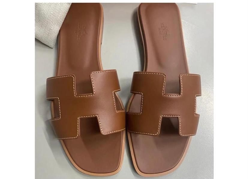Vand Papuci Slapi Hermes de femei din piele naturala Full Box 36 37 38 39 40
