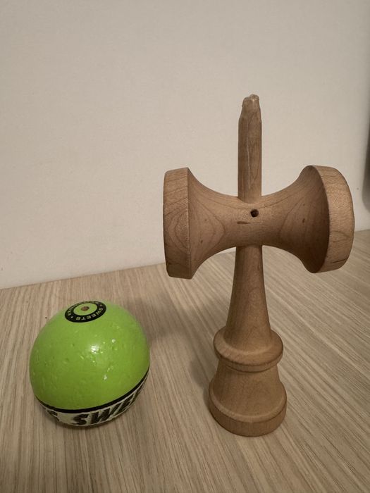 kendama davide cu tama sweets startes