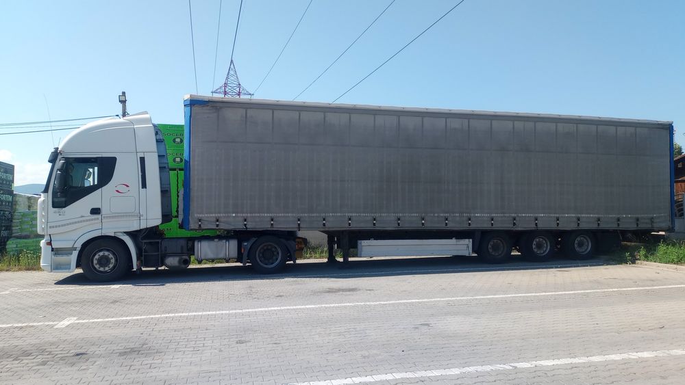 Ansamblu Iveco Stralis 2012 cu semiremorcă Krone