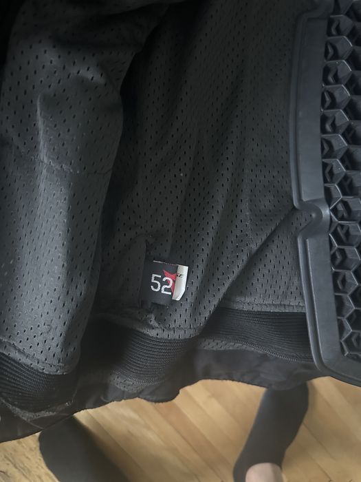 Vand costum Moto Dainese piele marimea 52