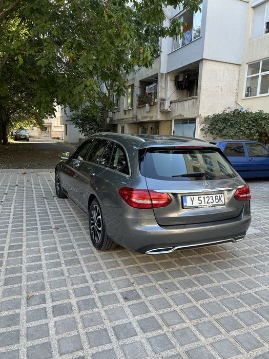Mercedes  C-200