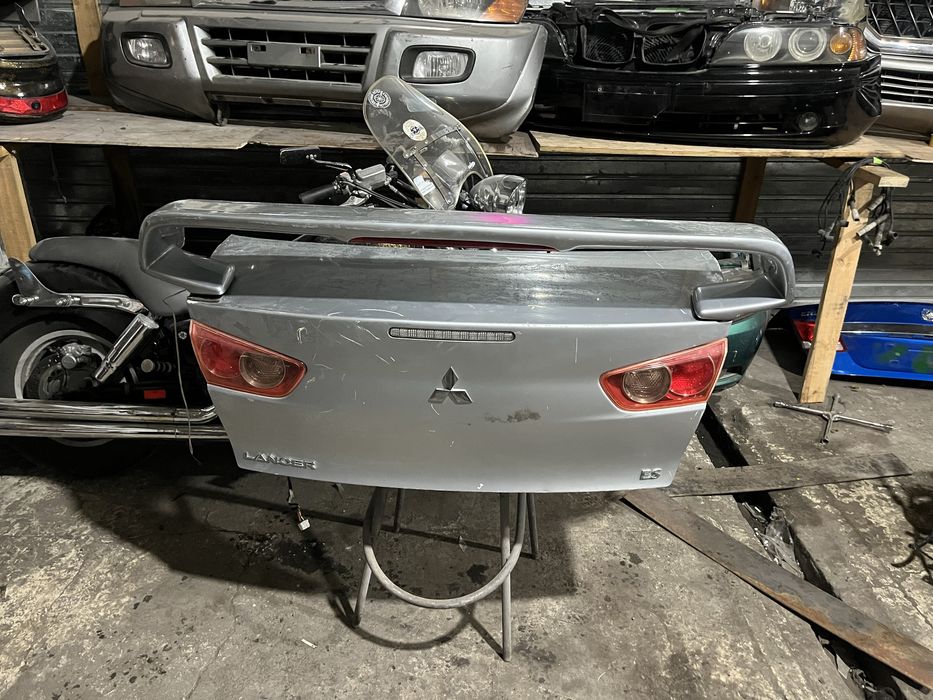 Фонари задние лансер Х 10