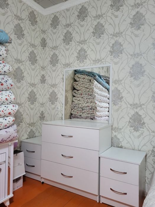 Продаётся спальный гарнитур!