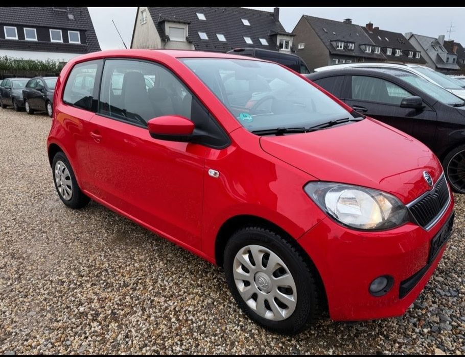 Skoda CitiGo 1.0Mpi 60cp E5 114000 km Înmatriculată Ro Navi,Distonic