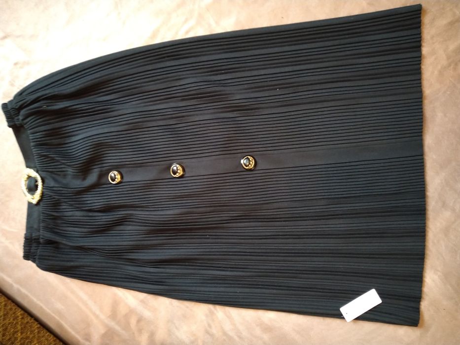 Юбка черная новая