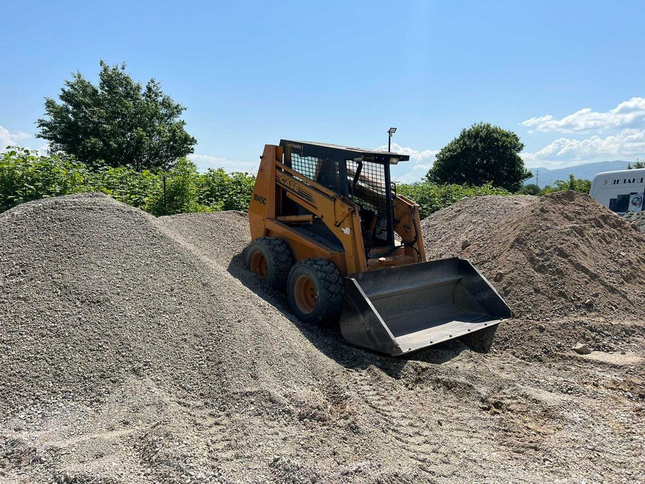 Доставка речен пясък,сипица,чакъл,филц, дренажен камък,фрезован асфакт