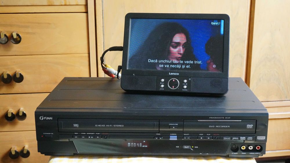 DVD recorder combo VHS marca FUNAI model W4A-A1480 stereo Hi-Fi
