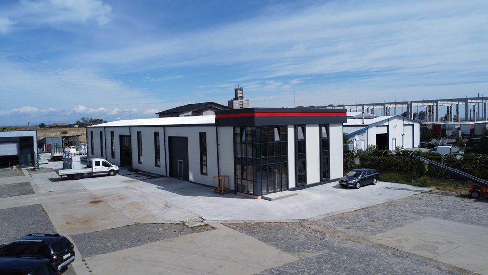 Hala de inchiriat în Albota