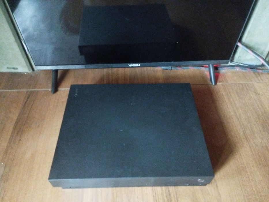 Продам Xbox one x