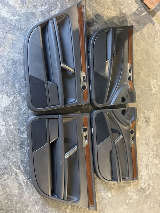 Fata/Fete Usi VW Phaeton model Long