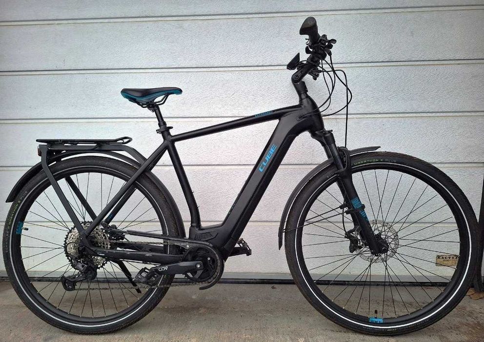Eлектрически велосипед CUBE KATHMANDU HYBRID